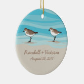 Sandpipers op Beach Weddenschap Namen Zand Keramisch Ornament (Rechts)