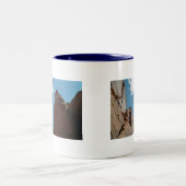 Sandstone Fins Utah Desert Foto Tweekleurige Koffiemok (Center)