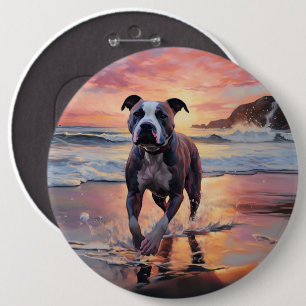 Sandy American Staffordshire Hond op Strand Zonson Ronde Button 6,0 Cm