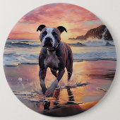 Sandy American Staffordshire Hond op Strand Zonson Ronde Button 6,0 Cm (Voorkant)