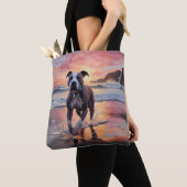 Sandy American Staffordshire Hond op Strand Zonson Tote Bag (Dichtbij)