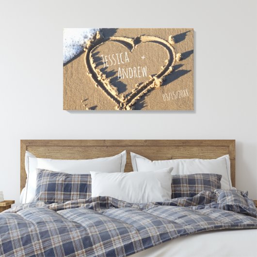 Sandy Beach Gepersonaliseerde Names Heart in zand Canvas Afdruk (Insitu (Slaapkamer))