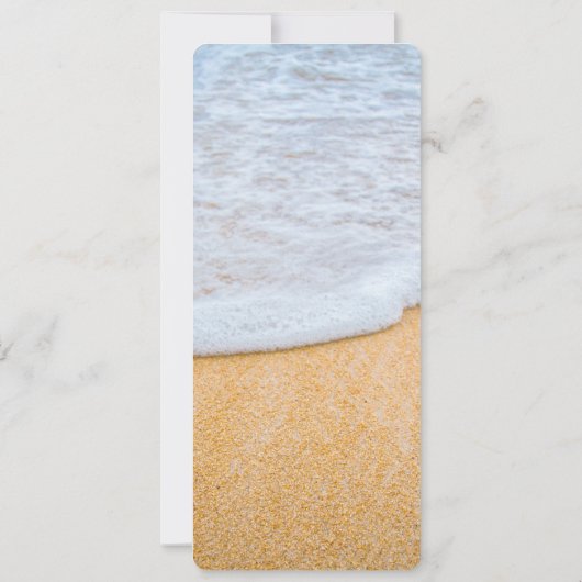 Sandy Beach met Foamy Surf Foto Kaart (Achterkant)