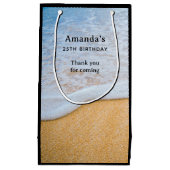 Sandy Beach met Foamy Surf - Verjaardag Dank u Klein Cadeauzakje (Voorkant)