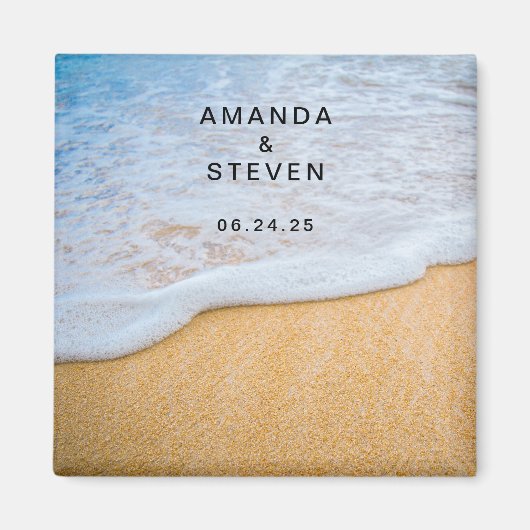 Sandy Beach met Foamy Surf Wedding Save the Date Magneet (Voorkant)