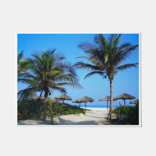 Sandy Beach met palmbomen en een Uitzicht deur Deurmat (Voorkant)