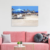 Sandy Beach Scene met stoelen en parasols Wall Art Canvas Afdruk (Insitu (Woonkamer))