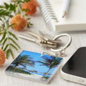 Sandy Beach with Palm Trees and An Ocean Uitzicht Sleutelhanger (Voorkant Rechts)