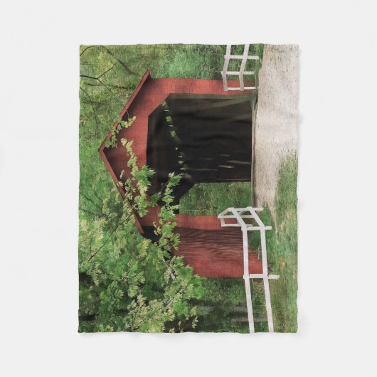 Sandy Creek bedekte brug in waterkleur Fleece Deken (Voorkant)