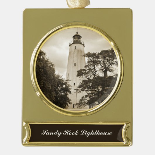 Sandy Hook Lighthouse Verguld Banner Ornament (Voorkant)