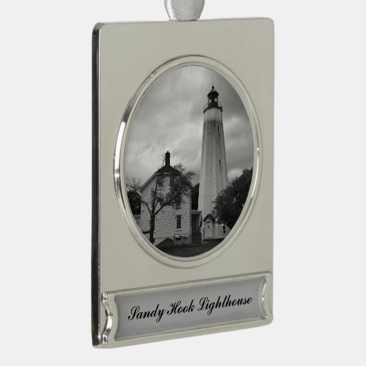 Sandy Hook Lighthouse Verzilverd Banner Ornament (Rechts)