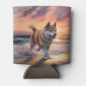 Sandy Paws Akita Hond op Strand Zonsondergang Blikjeskoeler (Voorkant)