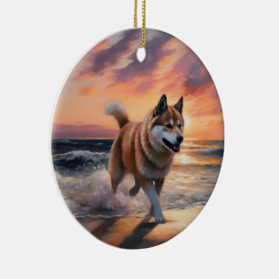 Sandy Paws Akita Hond op Strand Zonsondergang Keramisch Ornament