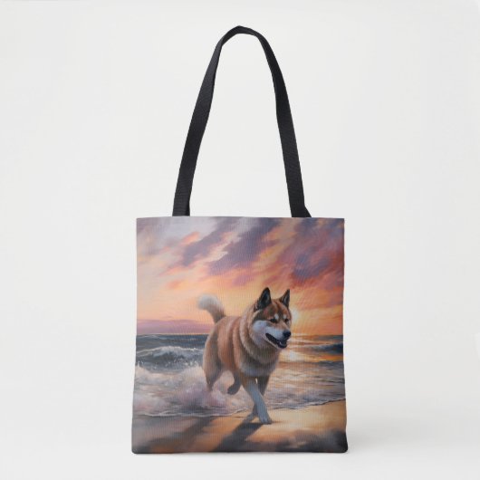 Sandy Paws Akita Hond op Strand Zonsondergang Tote Bag (Voorkant)