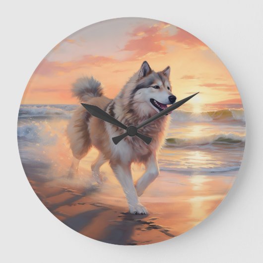 Sandy Paws Alaskan Malamute Hond op Strand Zonsond Grote Klok (Voorkant)