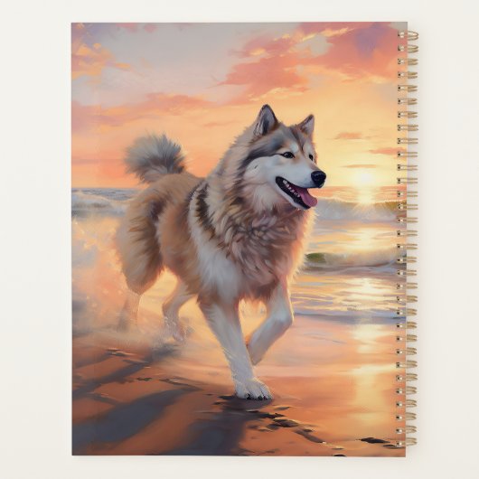 Sandy Paws Alaskan Malamute Hond op Strand Zonsond Planner (Achterkant)
