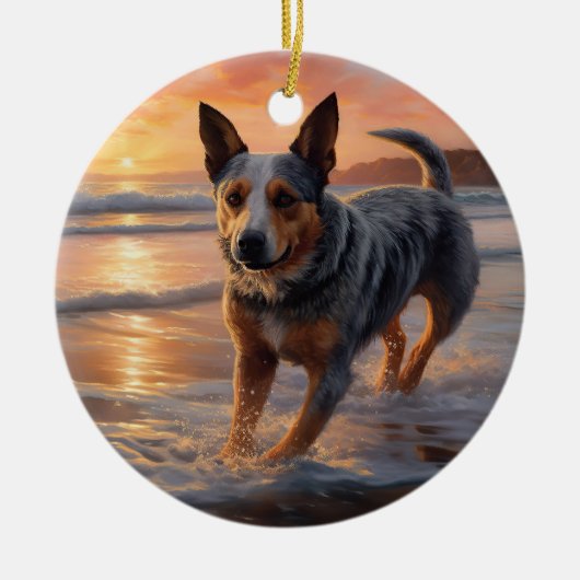 Sandy Paws Australische vee hond op strand zonsond Keramisch Ornament (Voorkant)