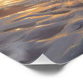 Sandy Paws Australische vee hond op strand zonsond Perfect Poster (Hoek)