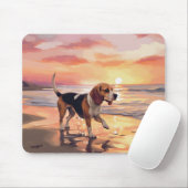 Sandy Paws Beagle Hond op Strand Zonsondergang Muismat (Met muis)