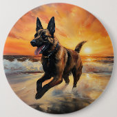 Sandy Paws Belgische Malinois Hond op Strand Zonso Ronde Button 6,0 Cm (Voorkant)