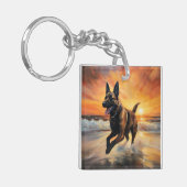 Sandy Paws Belgische Malinois Hond op Strand Zonso Sleutelhanger (Voorkant Links)