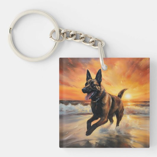 Sandy Paws Belgische Malinois Hond op Strand Zonso Sleutelhanger (Voorkant)
