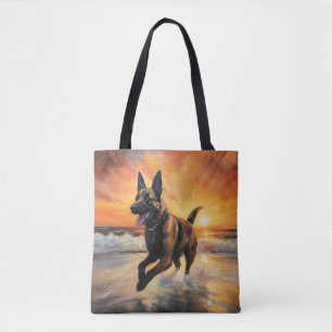 Sandy Paws Belgische Malinois Hond op Strand Zonso Tote Bag
