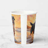 Sandy Paws Berner Berghond op Strand Zonsondergang Papieren Bekers (Links)