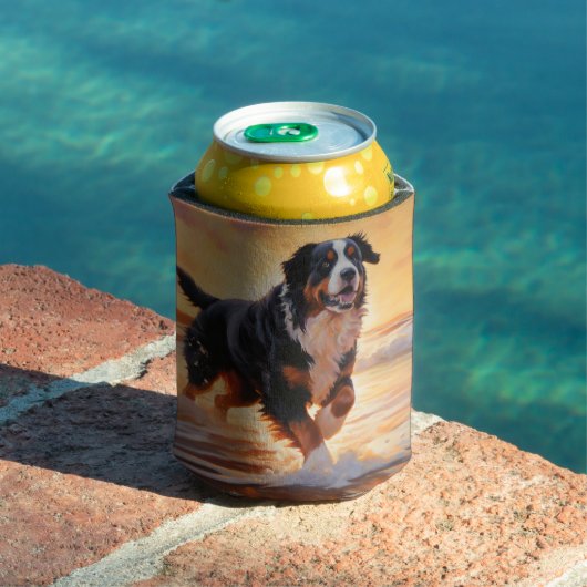 Sandy Paws Berner Sennenhond op het strand bij zon Blikjeskoeler (Insitu Zwembad)