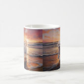 Sandy Paws Bichon Frise-hond op het strand bij zon Koffiemok (Center)