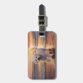 Sandy Paws Bichon Frise Hond op Strand Zonsonderga Bagagelabel (Voorkant verticaal)