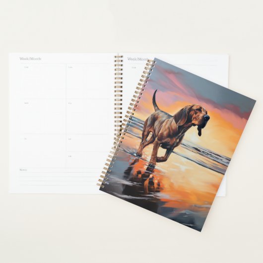 Sandy Paws bloedhond op strand zonsondergang Planner (Display)