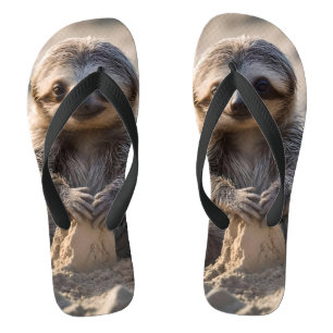 Sandy Shores: Baby luiaard bouwt zandkastelen, Teenslippers