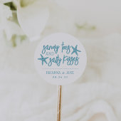 Sandy Toes, Salty Kisses Destination Wedding Favor Ronde Sticker