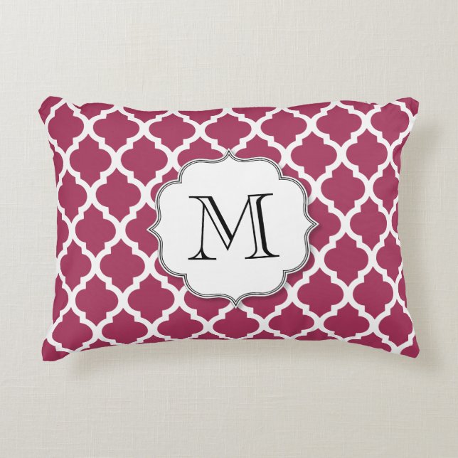 Sangria Red Moroccan Tegel met  monogram Decoratief Kussen (Voorkant)