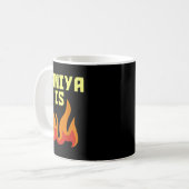 Saniya is vuur koffiemok (Voorkant links)