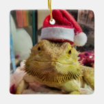 Santa Beardie Keramisch Ornament<br><div class="desc">Cute Bearded Dragon met een kersthat</div>