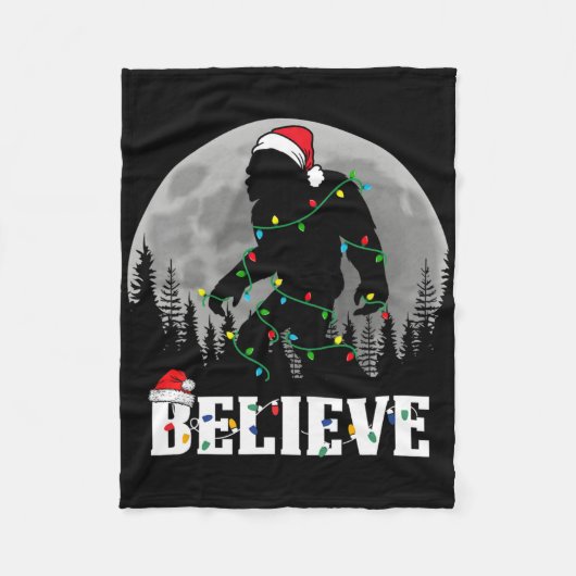 Santa Bigfoot Christmas Lights Funny Sasquatch Bel Fleece Deken (Voorkant)
