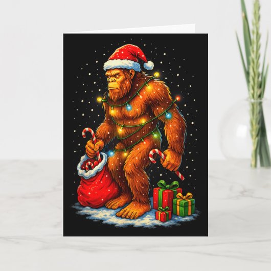 Santa Bigfoot Christmas Lights Funny Sasquatch Kaart (Voorkant)
