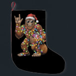 Santa Bigfoot Christmas Lights Rock Funny Kleine Kerstsok<br><div class="desc">Santa Bigfoot Kerstverlichting Rock Grappige Sasquatch Geloof</div>