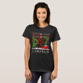 Santa Bigfoot Christmas Tree Funny Sasquatch 67 T-shirt (Voorkant volledig)