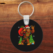 Santa Bigfoot Christmas Tree Xmas Lights Funny Sas Sleutelhanger (Voorkant)