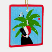 Santa Black Lab die de Kerstpalmboom snoeit Keramisch Ornament (Rechts)