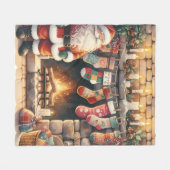 Santa by Fireplace Christmas Stockings Fleece Deken (Voorkant (Horizontaal))
