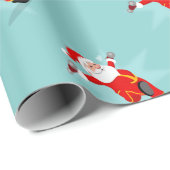Santa Claus doing fitness exercises Cadeaupapier (Rol Hoek)