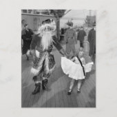 Santa Claus en Little Girl op Deck, 1925 Feestdagenkaart (Voorkant)