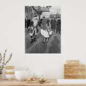 Santa Claus en Little Girl op Deck, 1925 Poster (Keuken)