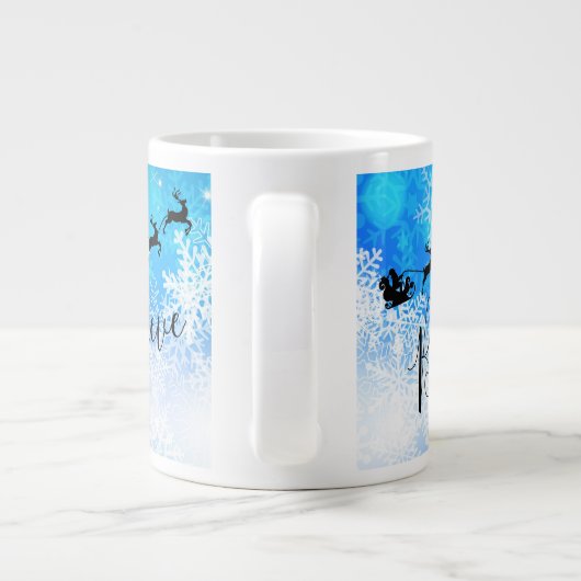 Santa Claus en zijn vliegende rendiertje - Geloof Grote Koffiekop (Achterkant)