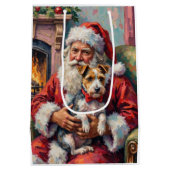 Santa Claus Holding Wirefox Terrier Christmas Art Medium Cadeauzakje (Achterkant)