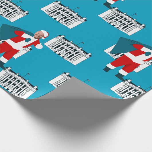 santa claus joe biden blue xmas wit cadeaupapier (Hoek)
